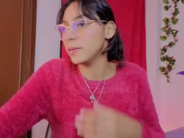 Paula ♥, live webcam girl, age 18, from CO, streaming now, 18, teen
