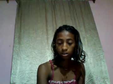 PaulaSummers, live webcam girl, age 23, from MG, streaming now