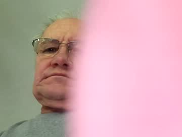 pawelek, live webcam girl, age 61, from PL, streaming now