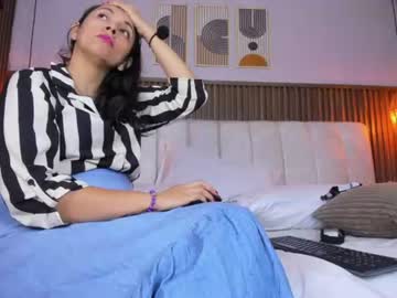 🌸PerlaPreciosa🌸, live webcam girl, age 41, from CO, streaming now, squirt, bigass