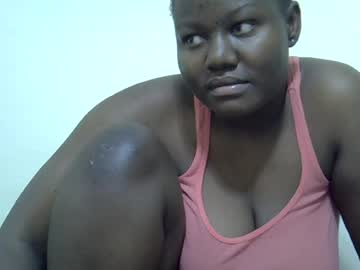 Picky, live webcam girl, age 24, from KE, streaming now, leggings, squirt