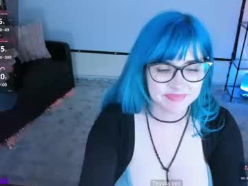 Pixie, live webcam girl, age 39, from US, streaming now, milf, mistress