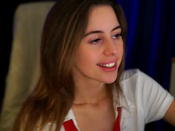 Ari, live webcam girl, age 24, streaming now, bigtits, bigass