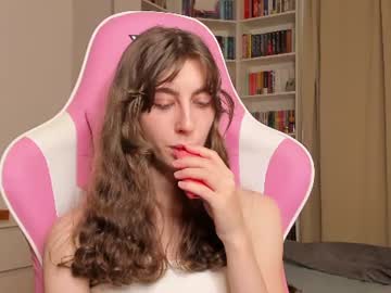 Sophie, live webcam girl, age 19, streaming now, 18, smalltits