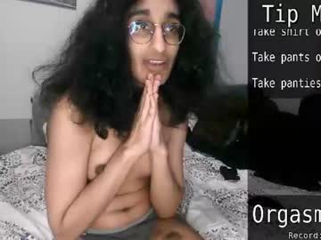 puppygirltoast, live webcam girl, age 25, from US, streaming now, lovense, asian