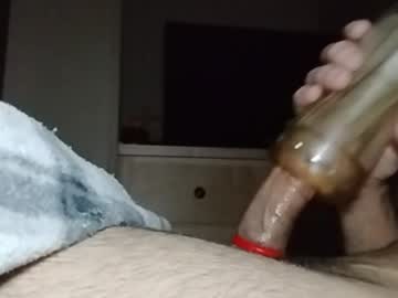 Pussyluver520, live webcam girl, age 46, from US, streaming now