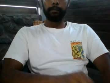 Python, live webcam girl, from FR, streaming now, bbc, ebony