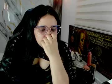 queen_findom1, live webcam girl, age 24, from VE, streaming now, findom, mistress