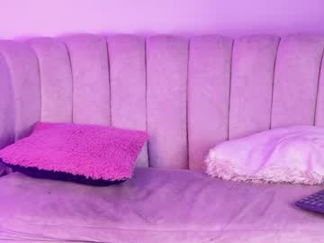 Camille <3, live webcam girl, age 22, from CO, streaming now, cum, trans