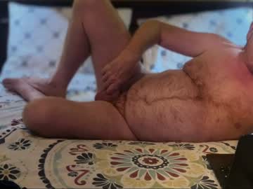 RobertTheRabbit, live webcam girl, age 61, from ZA, streaming now, cum, precum