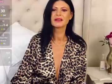 Rosalie, live webcam girl, age 46, from RO, streaming now, hot, brunette