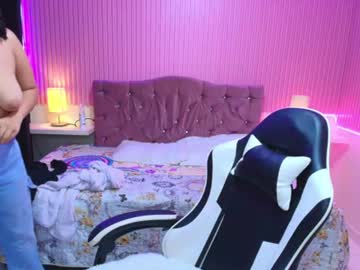 rose, live webcam girl, from CO, streaming now, squirt, bigboobs