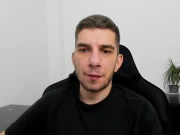 Andrew C., live webcam girl, age 31, from RO, streaming now, master, findom