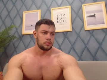 Ryan, live webcam girl, streaming now, muscle, master