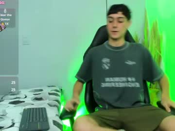 Sam Restwood, live webcam girl, age 19, from CO, streaming now, cum, 18