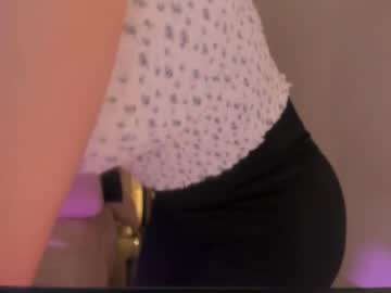 Samaantha 🌸, live webcam girl, age 33, from CO, streaming now, young, new