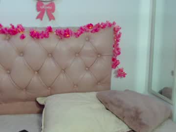 Sammy 🎀, live webcam girl, age 21, from CO, streaming now, anal, smoke
