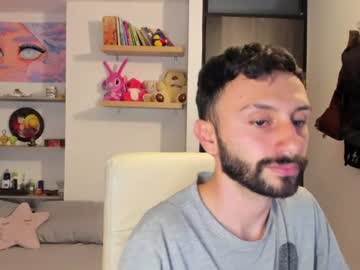 Santi❤️, live webcam girl, age 26, from CO, streaming now, hairy, gay
