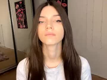 Lisa, live webcam girl, age 19, streaming now, new, young