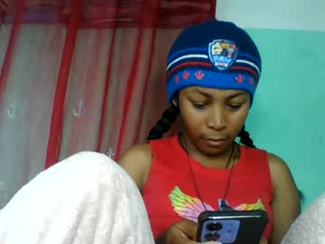 sandra1253099, live webcam girl, from MG, streaming now