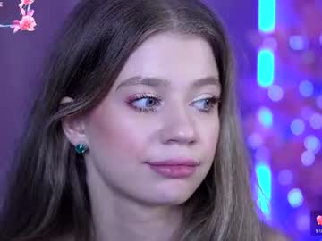 Sandy, live webcam girl, from UA, streaming now, new, sexy