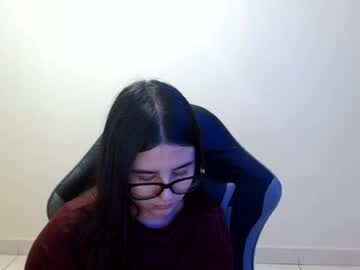 Sahaliefox_ follow me baby💦, live webcam girl, streaming now, lovense, bigass