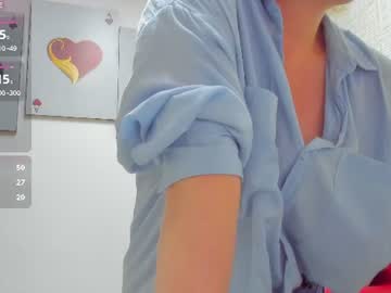 Salomee_diazz, live webcam girl, age 50, from CO, streaming now, mature, saliva