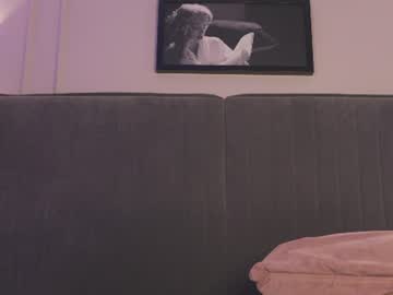 ꜱᴀᴛᴜʀɴ1ᴀ, live webcam girl, age 22, from CO, streaming now, latina, smalltits