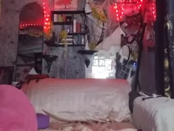 Vertical.Smile, live webcam girl, age 36, from US, chat, playful
