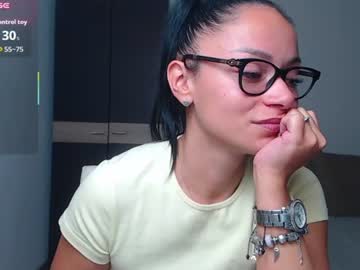 SereneSophi, live webcam girl, age 33, streaming now, lovense, new