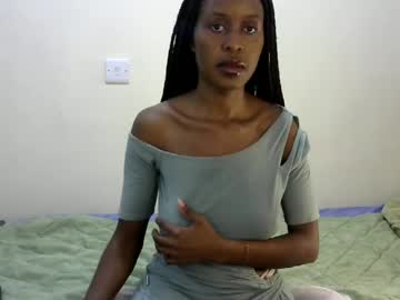 kiki, live webcam girl, age 22, from KE, streaming now, ebony, petite