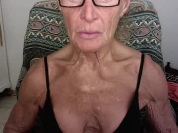 SexyFit58, live webcam girl, age 68, from IT, streaming now, muscles, dominant