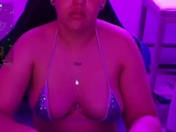 Alice, live webcam girl, age 30, from CO, streaming now, young, cutegirl