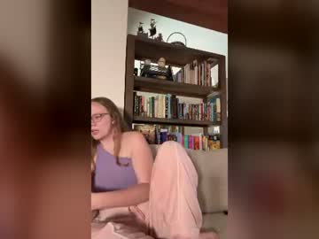 Sky Winters, live webcam girl, from US, streaming now, pawg, joi
