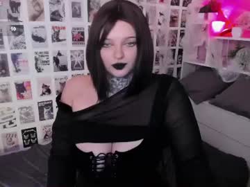 sherri_martinez, live webcam girl, age 22, streaming now, bigtits, tattoo