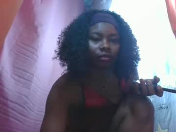 simirna98, live webcam girl, age 22, from MG, streaming now