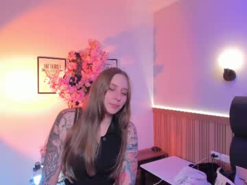 Susi, Sioux, live webcam girl, age 26, from CO, streaming now, blonde, dirtytalk