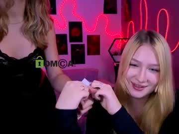Rosalie, live webcam girl, age 21, streaming now, cute, blonde