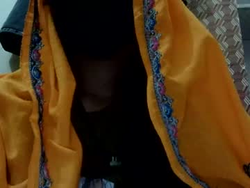 somya_saran, live webcam girl, from IN, streaming now, squirt, new