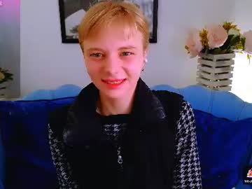 Litta, live webcam girl, age 20, streaming now, redhair, new