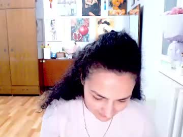 SoftObsession, live webcam girl, age 36, streaming now, milf, feet