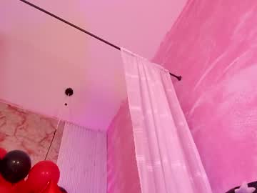 Sofia_thomas, live webcam girl, from CO, streaming now, ebony, fuckmachine