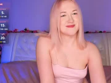 sofilunaria, live webcam girl, from US, streaming now, teen, new