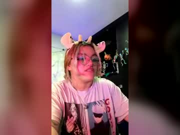Pochita, live webcam girl, age 21, from CO, streaming now, bigboobs, bigass