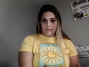 Sophieluvsthesun, live webcam girl, age 32, from US, streaming now, young, new