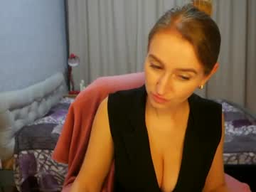 Sophi, live webcam girl, age 30, from UA, streaming now, cute, bigboobs