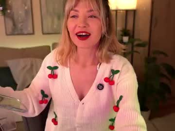Elise 26y.o. 165cm 50kg, live webcam girl, age 26, streaming now, blonde, lovense