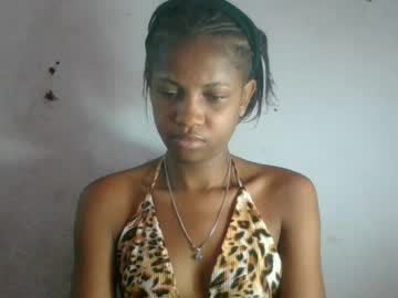 SlimDesire01, live webcam girl, age 20, from MG, streaming now