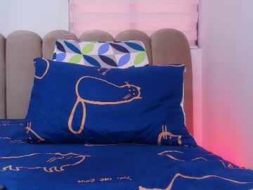Debora ❤, live webcam girl, age 33, from CO, streaming now, lovense, anal