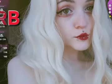 sweeeetpoison, live webcam girl, age 27, streaming now, nonude, lovense